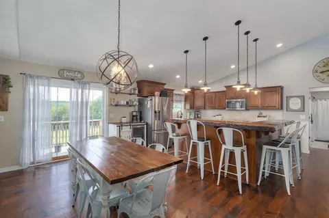 Dining - 1257 Elkhead Rd, Sparta, MO 65753 photo 1 of 2