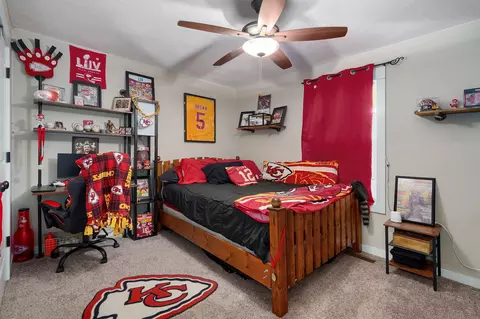 Bedroom - 1257 Elkhead Rd, Sparta, MO 65753 photo 3 of 4