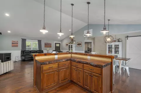 Kitchen - 1257 Elkhead Rd, Sparta, MO 65753 photo 3 of 3