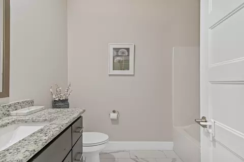 Bath - 1102 S Strait Ave, Ozark, MO 65721 photo 1 of 4