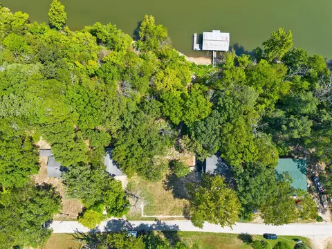 View/Area - 1953 Eaglecrest Rd, Cape Fair, MO 65624 photo 3 of 7