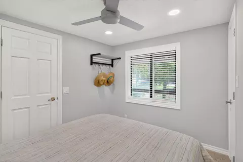 Bedroom - 1953 Eaglecrest Rd, Cape Fair, MO 65624 photo 2 of 5
