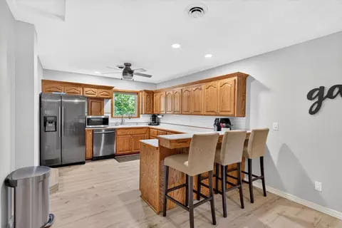 Kitchen - 1953 Eaglecrest Rd, Cape Fair, MO 65624 photo 2 of 4