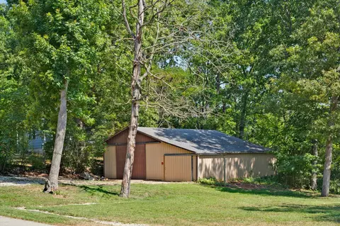 Exterior - 1953 Eaglecrest Rd, Cape Fair, MO 65624 photo 7 of 9