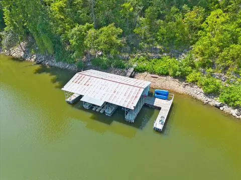 View/Area - 1953 Eaglecrest Rd, Cape Fair, MO 65624 photo 7 of 7
