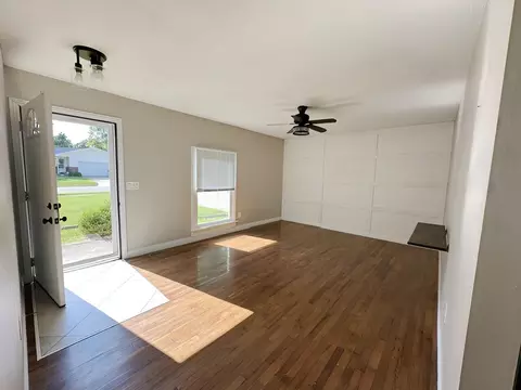 Living - 1256 S Meadowview Ave, Springfield, MO 65804 photo 3 of 5