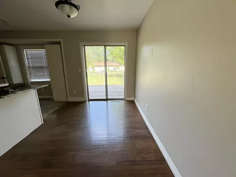 Living - 1256 S Meadowview Ave, Springfield, MO 65804 photo 4 of 5