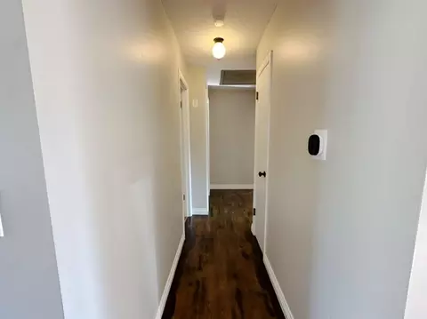 Entry Way - 1256 S Meadowview Ave, Springfield, MO 65804 photo 1 of 1
