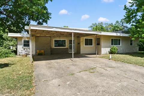 Other - 1035 E Linwood Ter, Springfield, MO 65807 photo 2 of 17