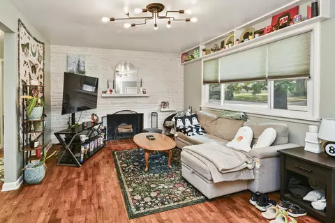 Living - 1035 E Linwood Ter, Springfield, MO 65807 photo 1 of 10
