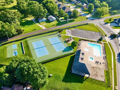 View/Area - 1620 W Silver Oak Dr, Springfield, MO 65810 photo 6 of 6