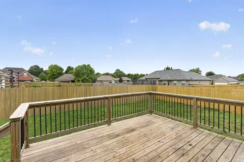 Exterior - 1910 E Whetstone Dr, Ozark, MO 65721 photo 6 of 10