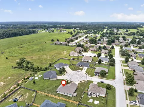 View/Area - 1910 E Whetstone Dr, Ozark, MO 65721 photo 4 of 9