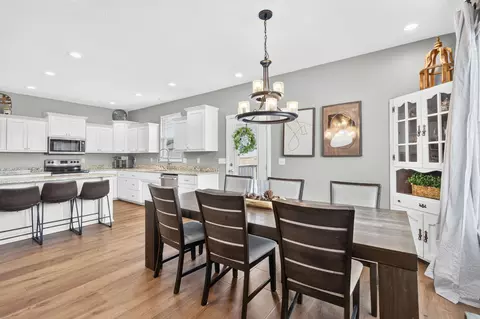 Dining - 1910 E Whetstone Dr, Ozark, MO 65721 photo 1 of 3