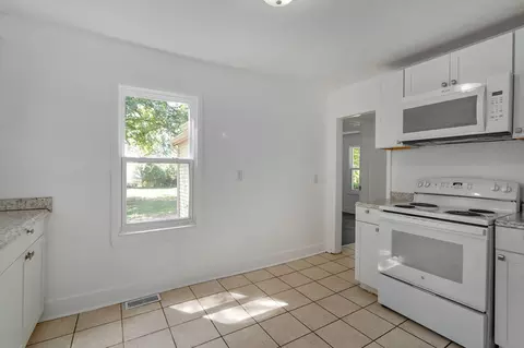 Other - 2540 W State St, Springfield, MO 65802 photo 2 of 6