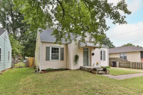Exterior - 1138 S Fort Ave, Springfield, MO 65807 photo 3 of 9
