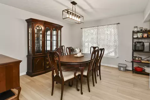 Dining - 2013 E Jay St, Ozark, MO 65721 photo 1 of 3