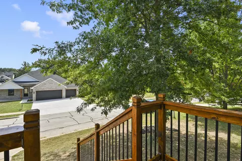 Exterior - 2013 E Jay St, Ozark, MO 65721 photo 6 of 12