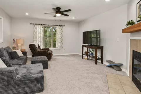 Living - 2013 E Jay St, Ozark, MO 65721 photo 1 of 4