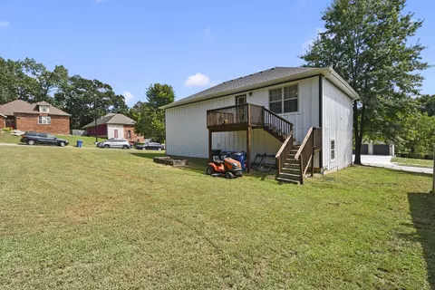 Exterior - 2013 E Jay St, Ozark, MO 65721 photo 11 of 12