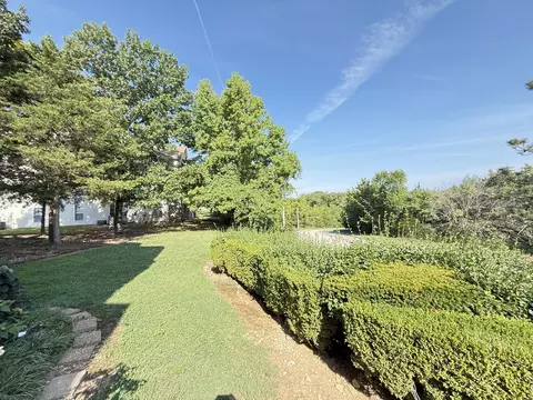 Exterior - 110 Vixen Cir #B, Branson, MO 65616 photo 9 of 12