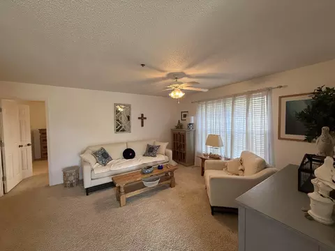 Living - 110 Vixen Cir #B, Branson, MO 65616 photo 2 of 2