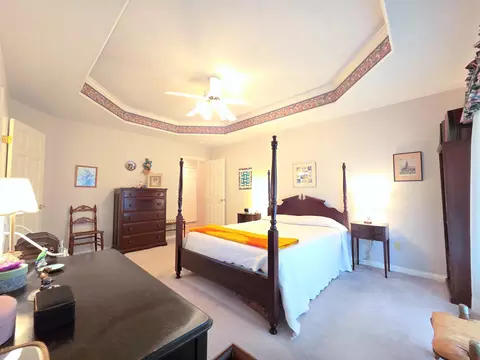 Bedroom - 1228 W Beekman St, Springfield, MO 65810 photo 9 of 12