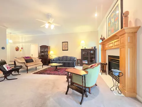 Living - 1228 W Beekman St, Springfield, MO 65810 photo 4 of 8