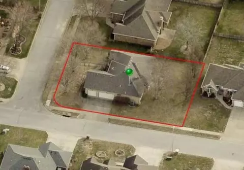 View/Area - 1228 W Beekman St, Springfield, MO 65810 photo 1 of 1