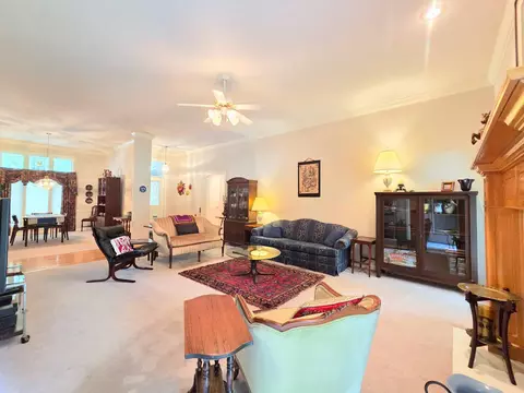 Living - 1228 W Beekman St, Springfield, MO 65810 photo 2 of 8