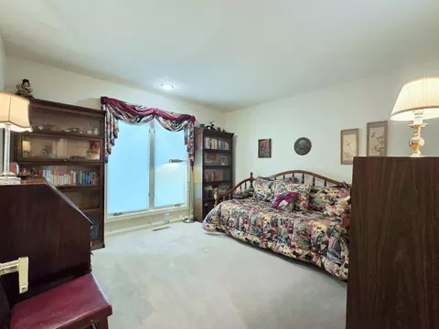Bedroom - 1228 W Beekman St, Springfield, MO 65810 photo 8 of 12