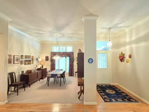 Entry Way - 1228 W Beekman St, Springfield, MO 65810 photo 3 of 3