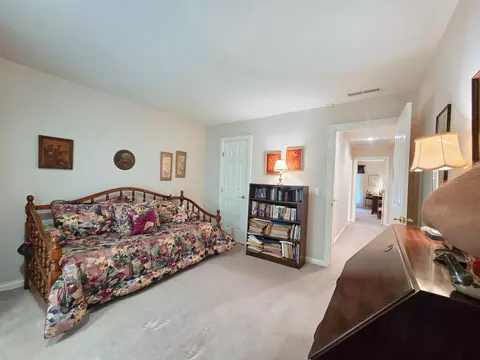 Bedroom - 1228 W Beekman St, Springfield, MO 65810 photo 5 of 12