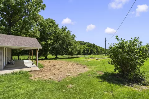 Exterior - 533 Ghan Rd, Clever, MO 65631 photo 5 of 17
