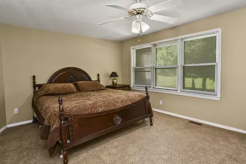 Bedroom - 533 Ghan Rd, Clever, MO 65631 photo 1 of 6