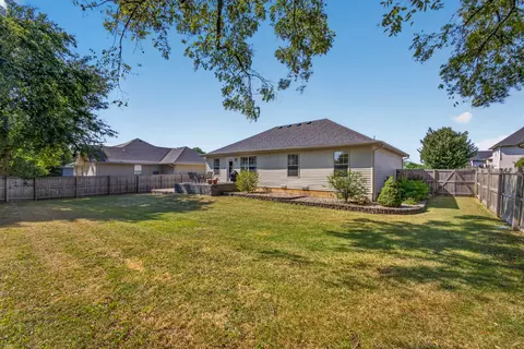 Exterior - 412 E Kay St, Republic, MO 65738 photo 6 of 6