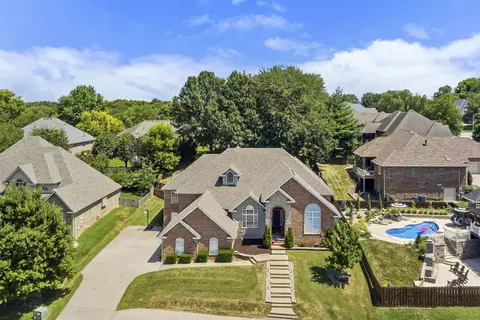 View/Area - 2364 S Forrest Heights Ave, Springfield, MO 65809 photo 5 of 5