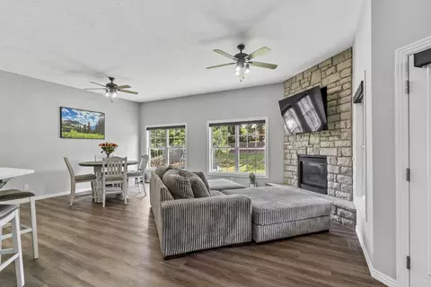 Other - 2364 S Forrest Heights Ave, Springfield, MO 65809 photo 2 of 23