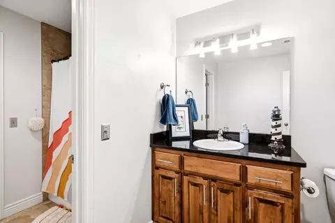 Bath - 1468 S Bright Oak Ave, Springfield, MO 65809 photo 7 of 7