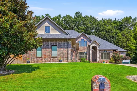 Exterior - 1468 S Bright Oak Ave, Springfield, MO 65809 photo 3 of 12