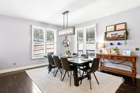 Dining - 1468 S Bright Oak Ave, Springfield, MO 65809 photo 1 of 2