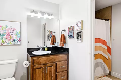Bath - 1468 S Bright Oak Ave, Springfield, MO 65809 photo 6 of 7