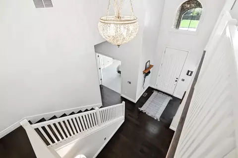 Entry Way - 1468 S Bright Oak Ave, Springfield, MO 65809 photo 6 of 6