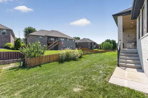 Exterior - 2050 N Silver Charm Ave, Springfield, MO 65802 photo 2 of 2