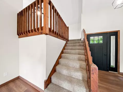 Entry Way - 2738 E Verona St, Springfield, MO 65804 photo 2 of 2