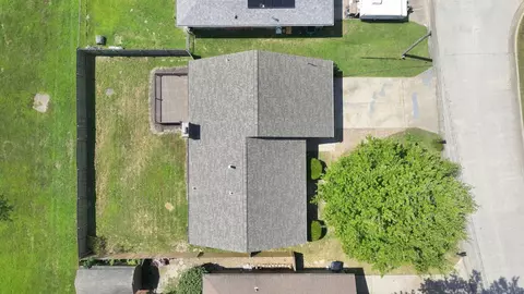 View/Area - 2738 E Verona St, Springfield, MO 65804 photo 1 of 1