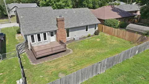 Exterior - 2738 E Verona St, Springfield, MO 65804 photo 7 of 7
