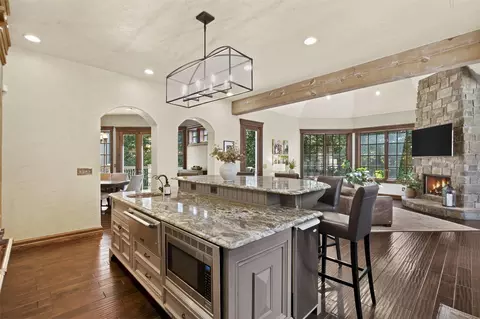 Kitchen - 3208 S Thornridge Dr, Springfield, MO 65809 photo 1 of 3