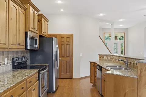 Kitchen - 5535 S Dayton Ave, Springfield, MO 65810 photo 2 of 2