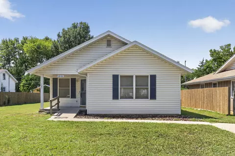Exterior - 1201 S Florence Ave, Springfield, MO 65807 photo 9 of 9